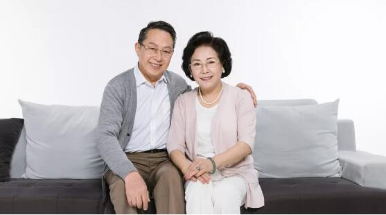 这次回家，，，请记得臻藏爸妈的慢时光！！！